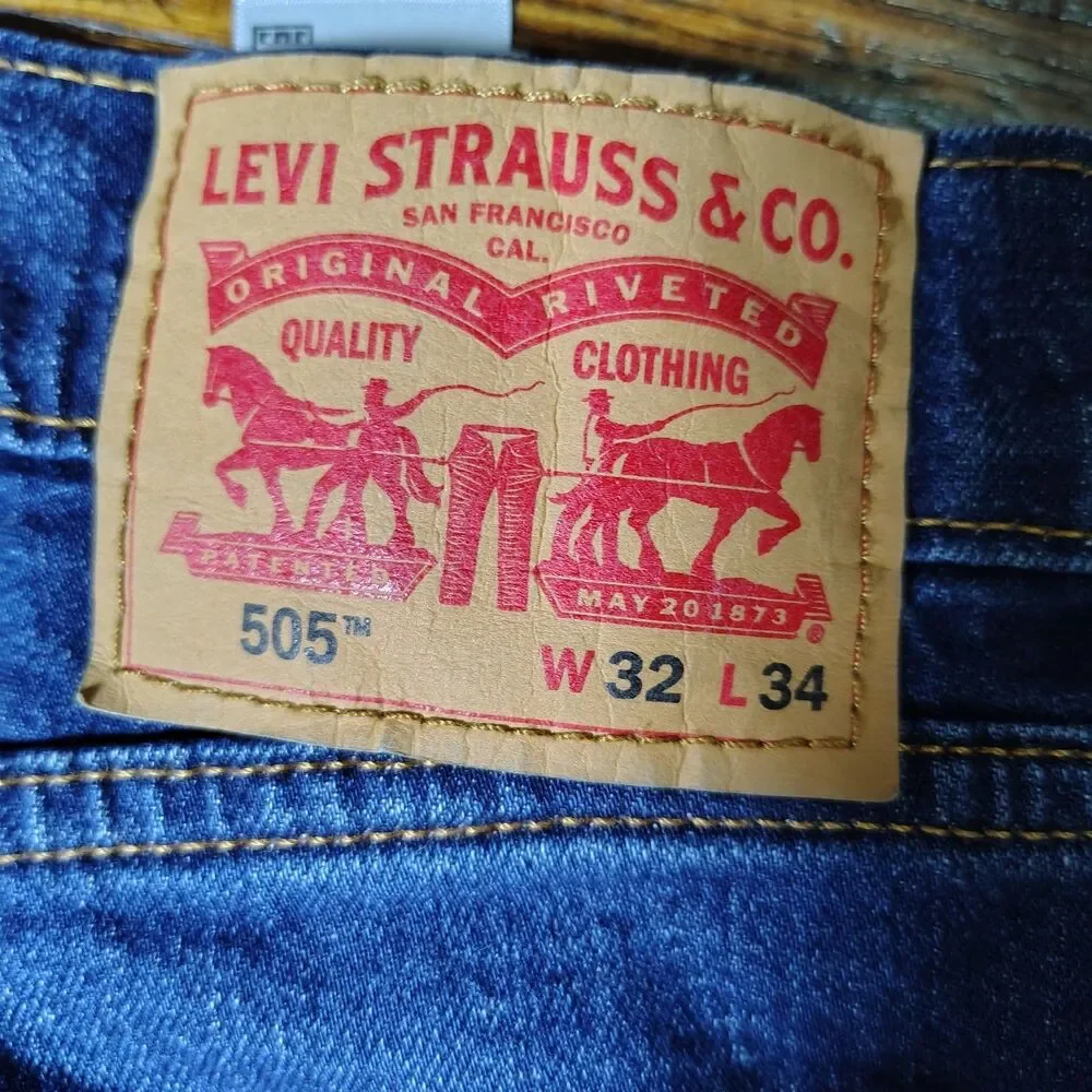 Levi's 505 Dark Blue Men's Jeans Sz 32x34/T733